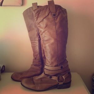 Size 7.5 Nature by Shi real leather boots